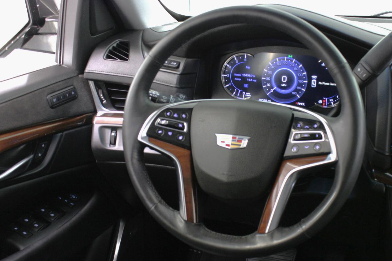 Used 2018 Cadillac Escalade Premium Luxury image 56