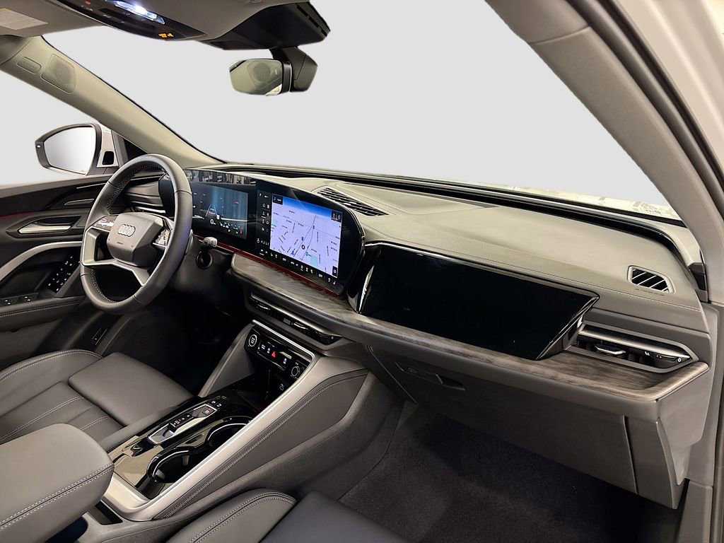 New 2025 Audi Q5 Premium Plus image 14