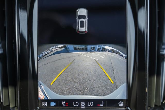 Certified 2022 Volvo XC60 T8 R-Design w/ Advanced Package image 41