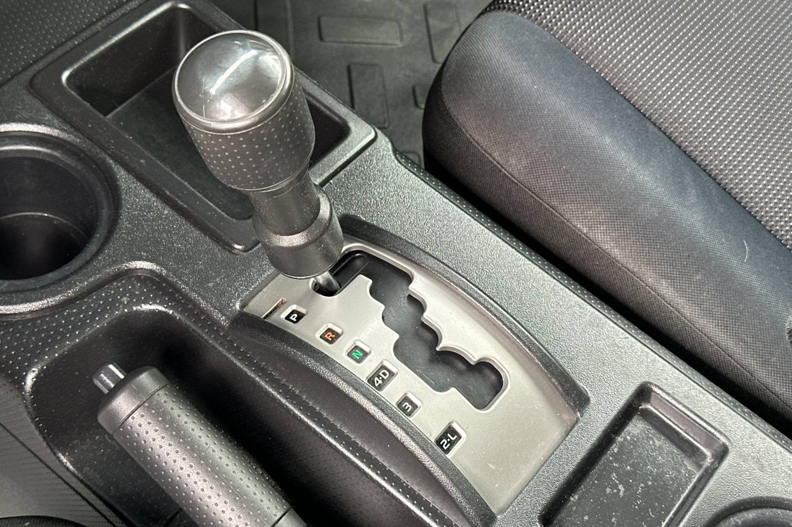 Used 2008 Toyota FJ Cruiser 2WD image 19
