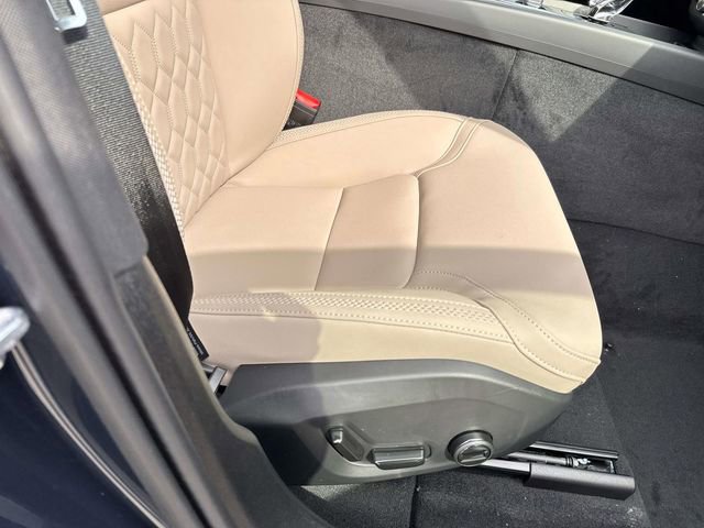 New 2026 Volvo XC60 B5 Plus w/ Climate Package image 15