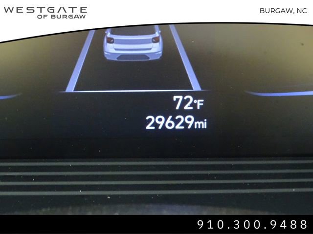 Used 2024 Hyundai Venue SEL image 29