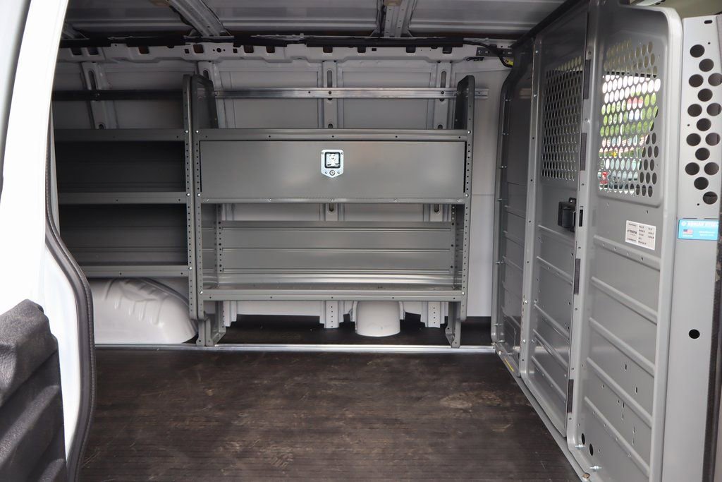 New 2025 Chevrolet Express 2500 w/ Driver Convenience Package image 4