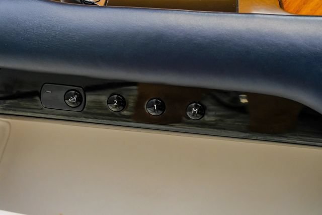 Used 2017 Rolls-Royce Wraith RWD image 62