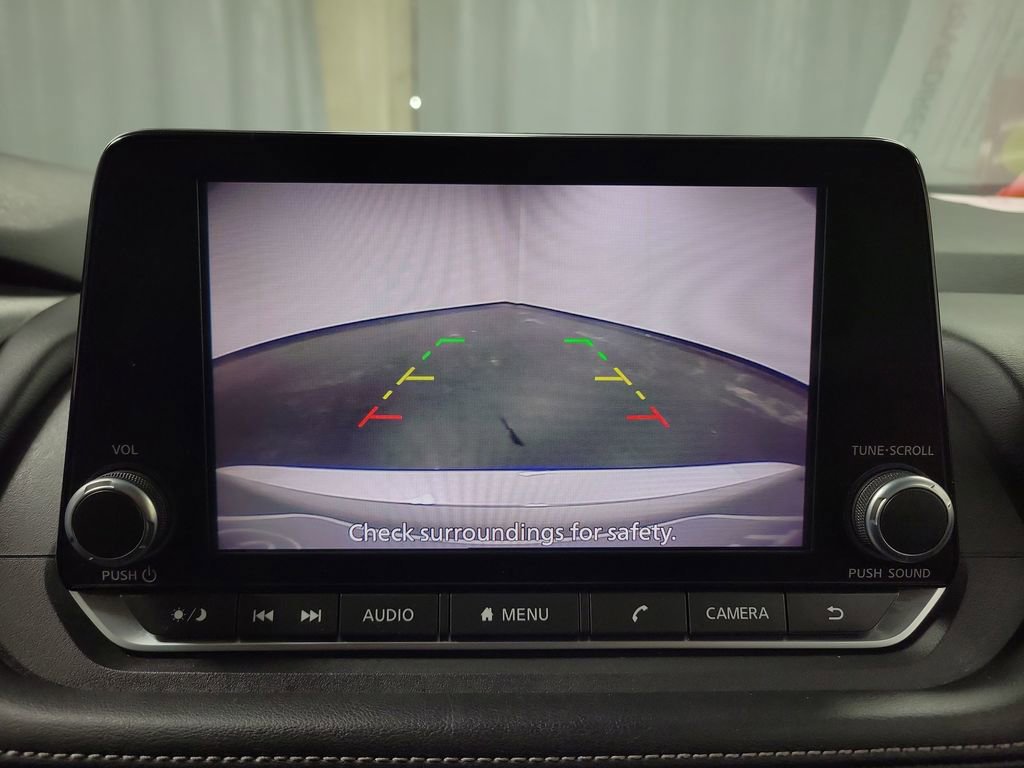 Used 2024 Nissan Rogue SV image 19