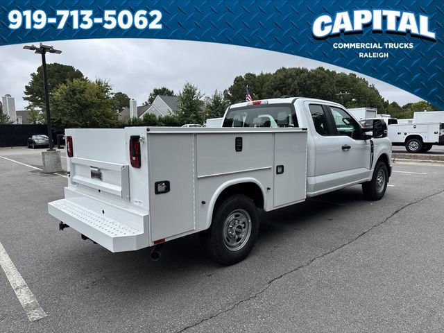 New 2025 Ford F250 XL w/ XL Chrome Package image 8
