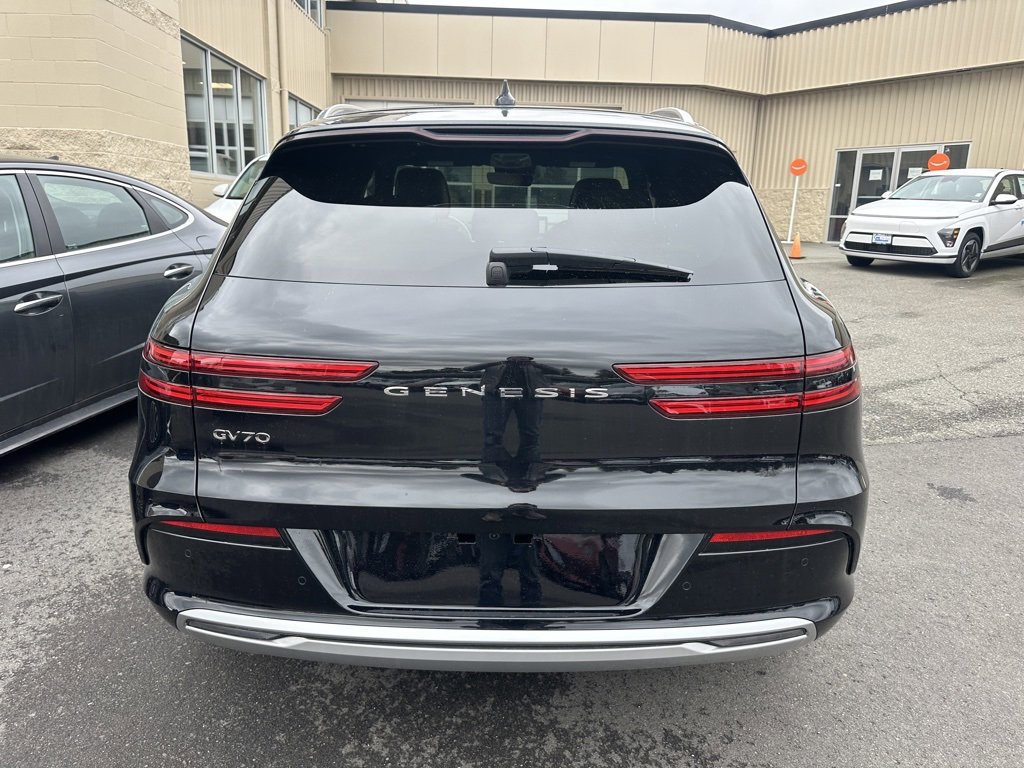 Used 2024 Genesis Electrified GV70 Prestige w/ Prestige Package image 8