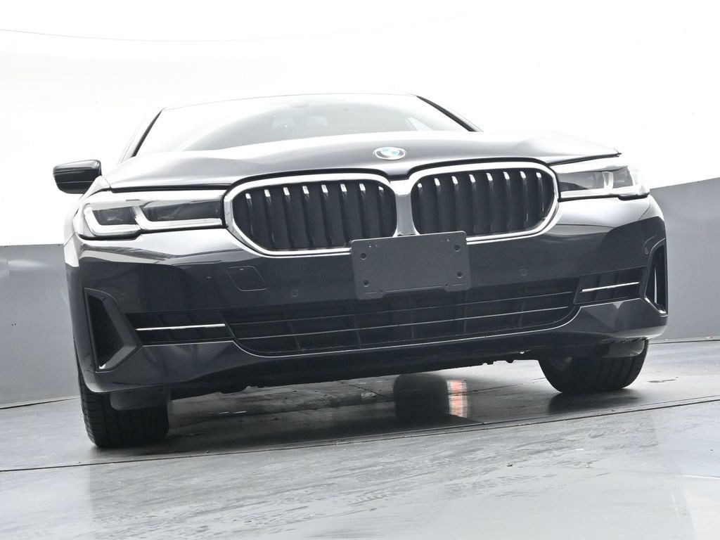 Used 2023 BMW 530i xDrive w/ Premium Package AWD/4WD image 35