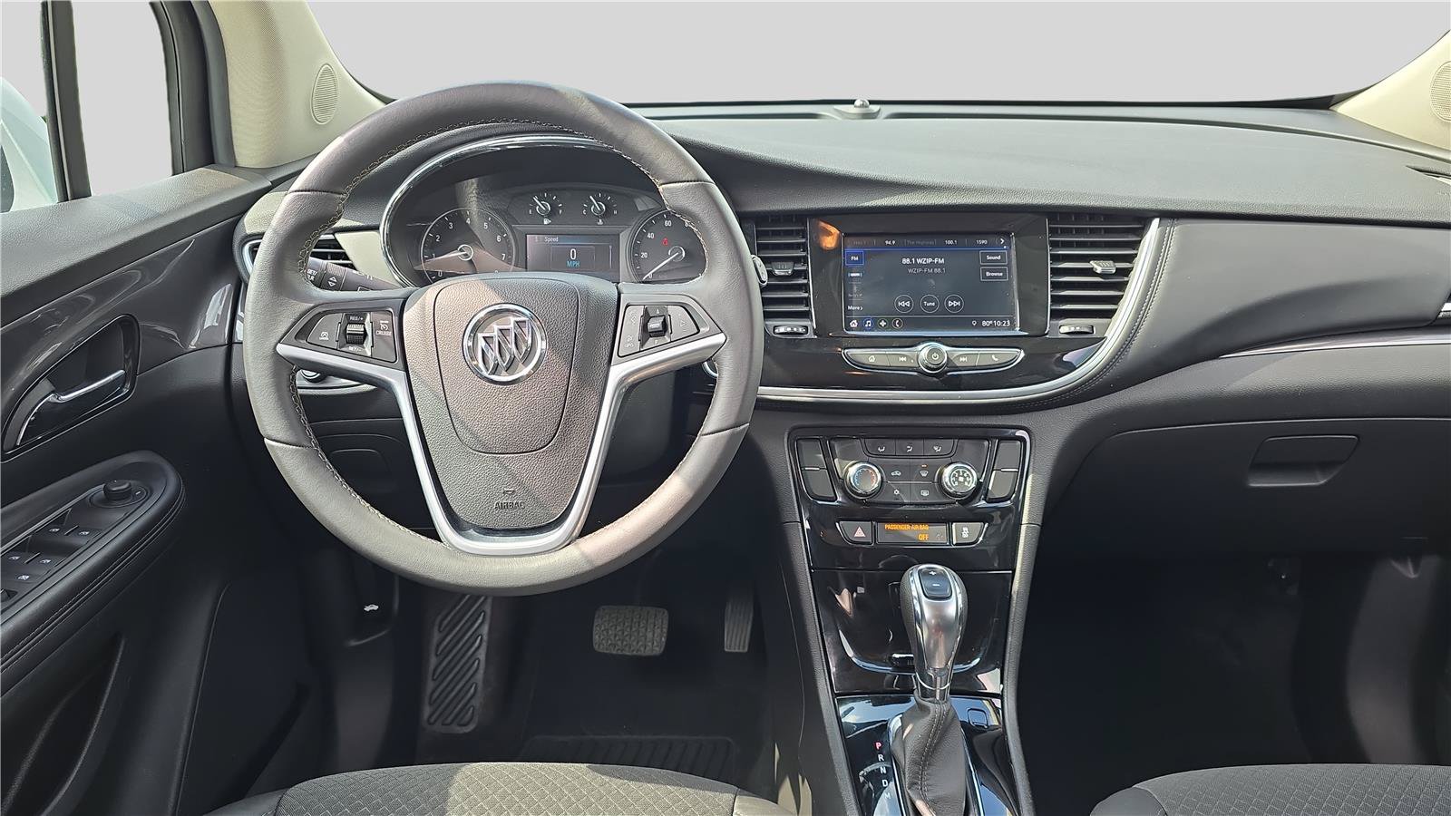 Used 2022 Buick Encore Preferred w/ Safety Package AWD/4WD image 9