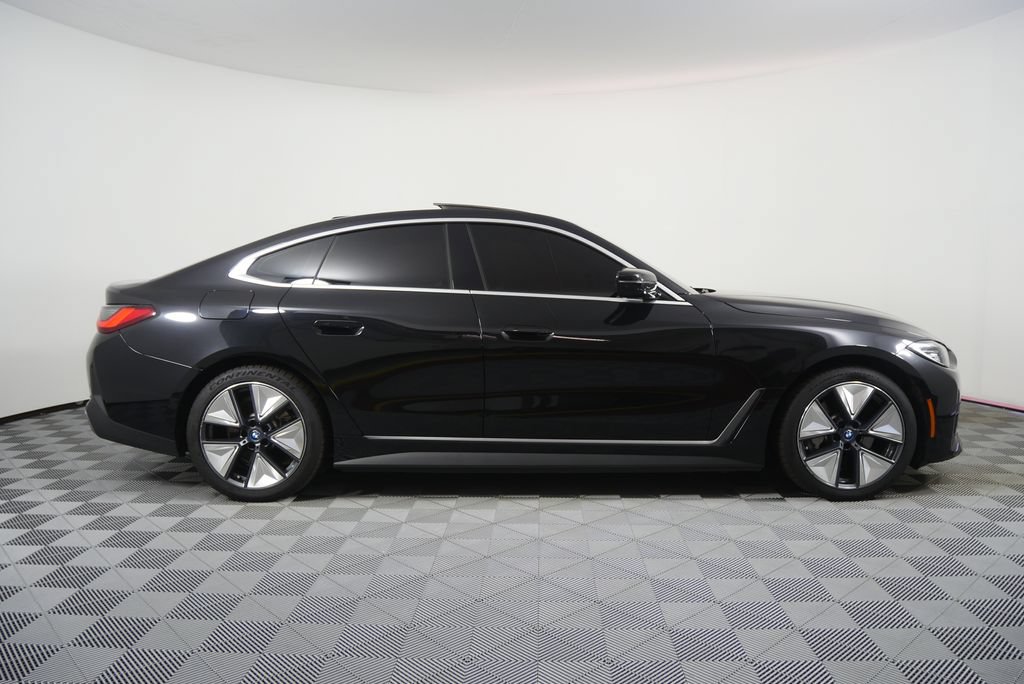 Used 2023 BMW i4 eDrive35 RWD image 2