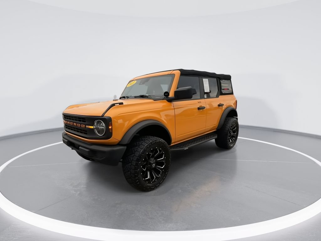 Used 2022 Ford Bronco 4-Door AWD/4WD image 4