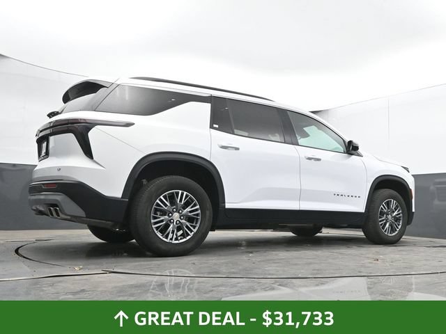 Used 2024 Chevrolet Traverse LT FWD image 46