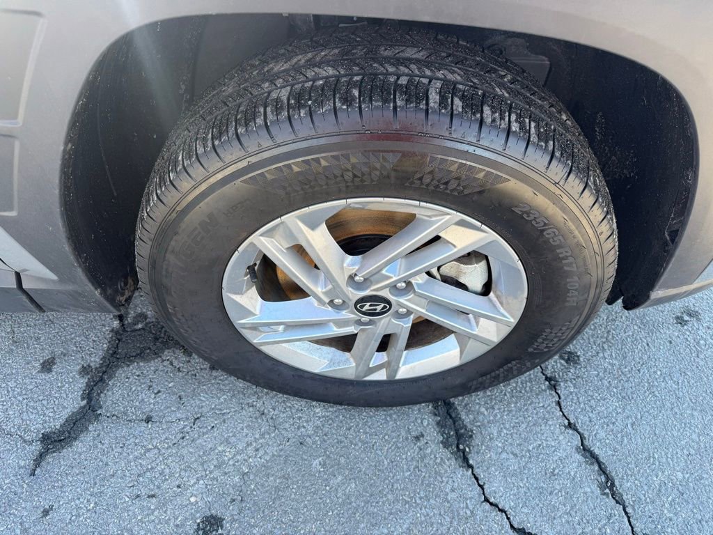 Certified 2026 Hyundai Tucson SE image 11