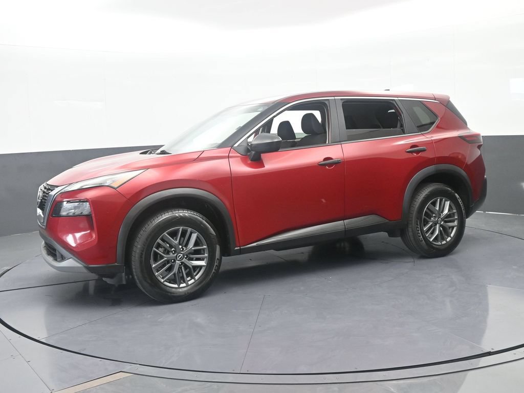 Used 2023 Nissan Rogue S FWD image 2