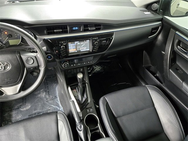 Used 2015 Toyota Corolla LE image 17