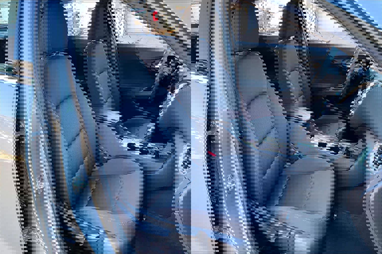 Used 2023 Chevrolet Malibu LT image 9