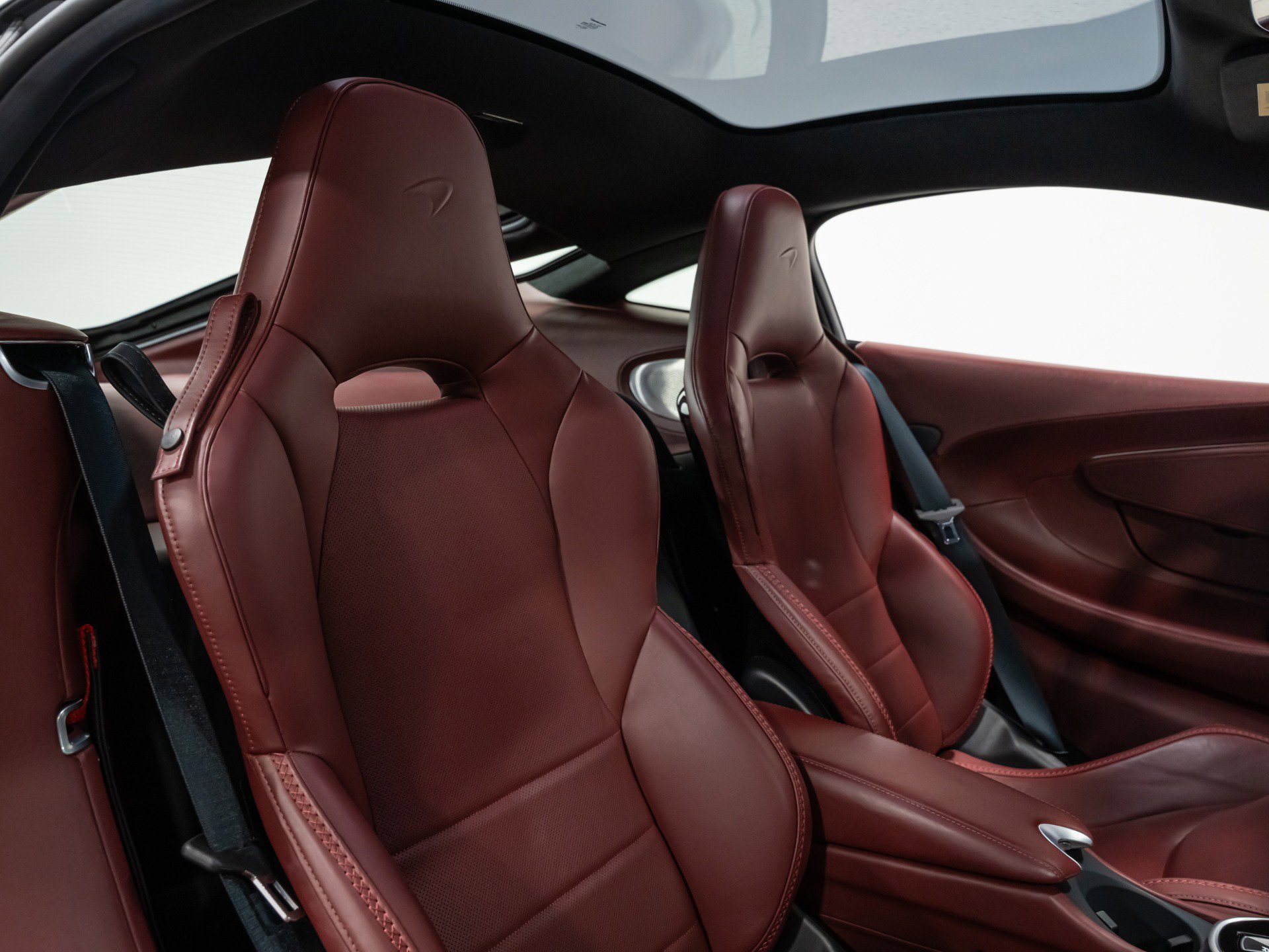 Used 2023 McLaren GT image 48