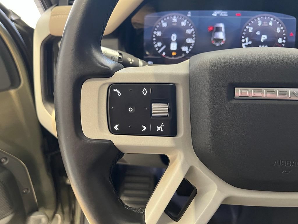 Certified 2020 Land Rover Defender 110 S AWD/4WD image 38