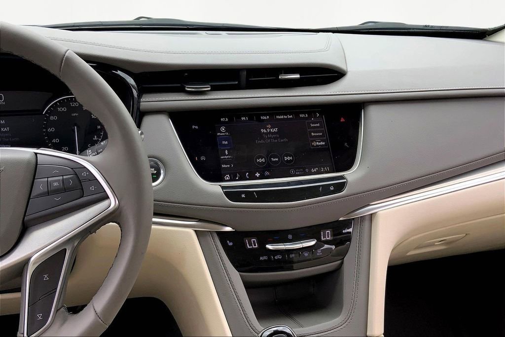 Used 2022 Cadillac XT5 Premium Luxury image 9