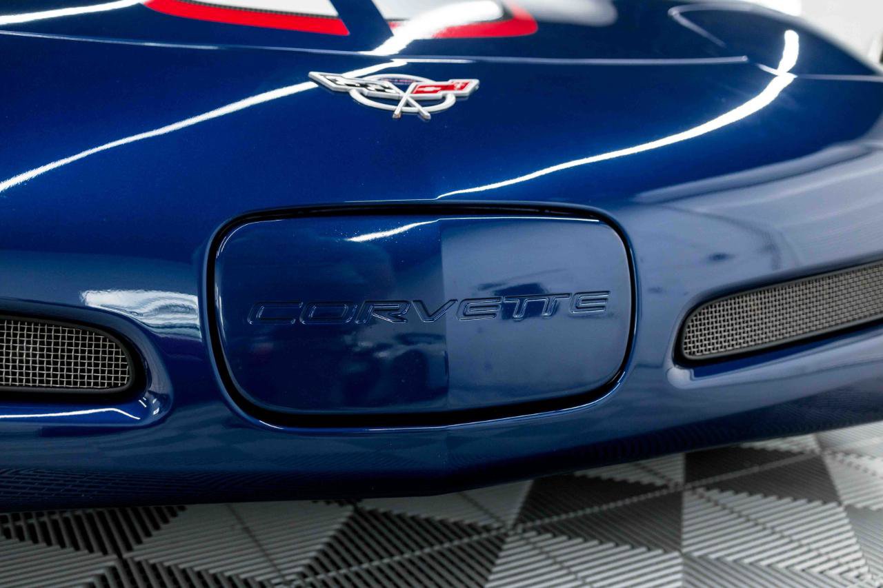 Used 2004 Chevrolet Corvette Z06 w/ Z06 Preferred Equipment Group image 15