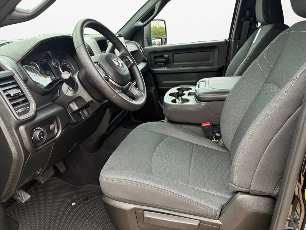 New 2026 RAM 2500 Tradesman AWD/4WD image 19