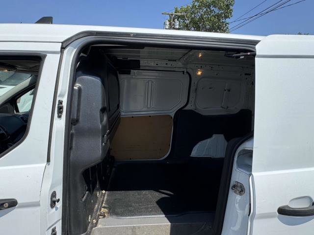 Used 2022 Ford Transit Connect XL image 11