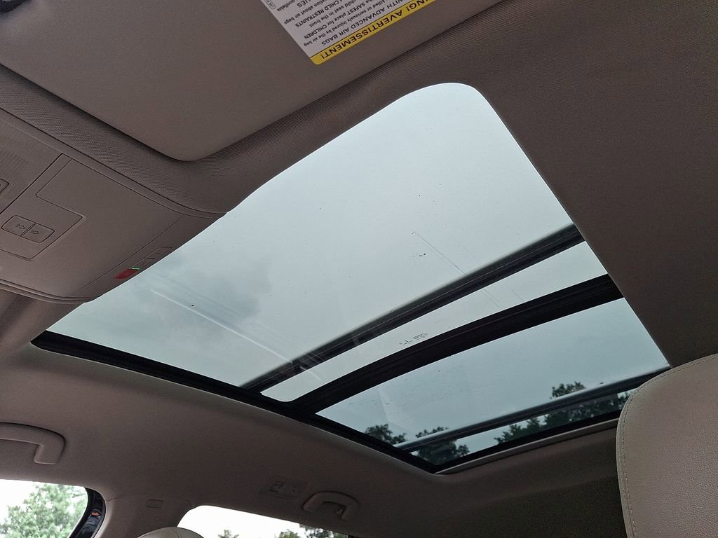 Used 2021 Volkswagen Atlas SEL image 17