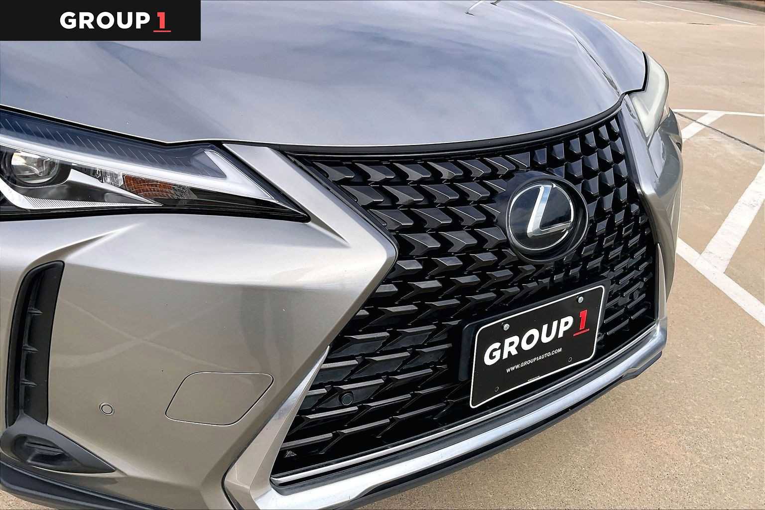 Used 2020 Lexus UX 200 w/ Premium Package image 27