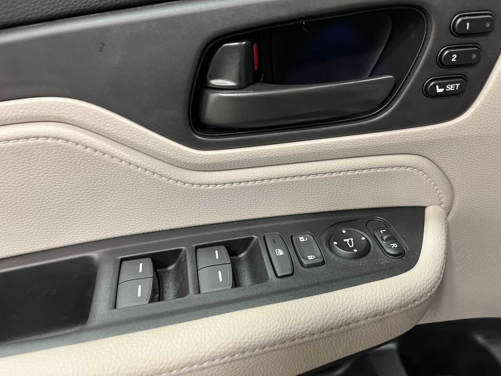New 2026 Honda Odyssey EX-L image 14