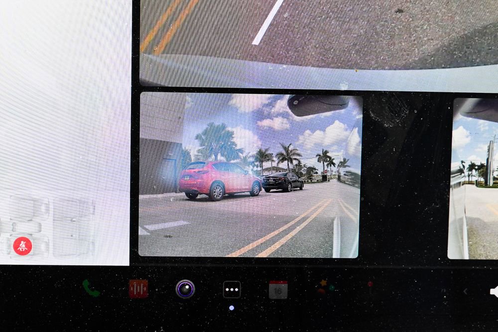 Used 2022 Tesla Model 3 Standard Range image 31