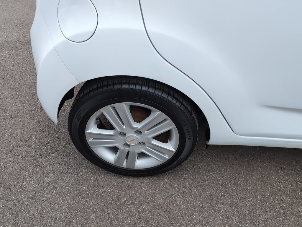 Used 2014 Chevrolet Spark LT FWD image 4