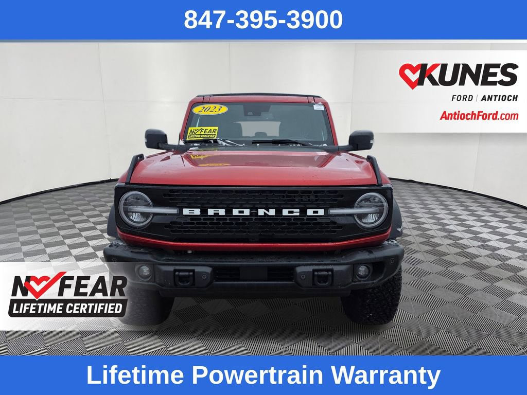 Used 2023 Ford Bronco Wildtrak image 2