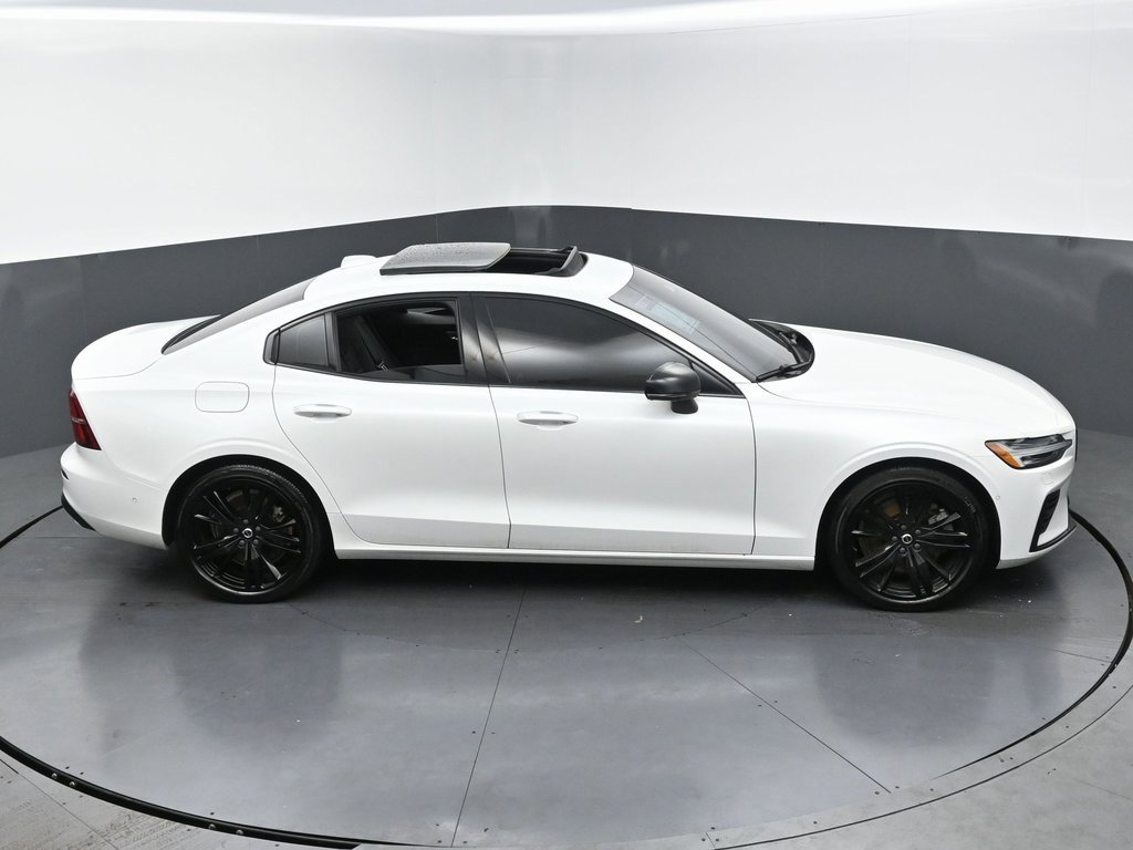 Used 2023 Volvo S60 T8 Ultimate image 44