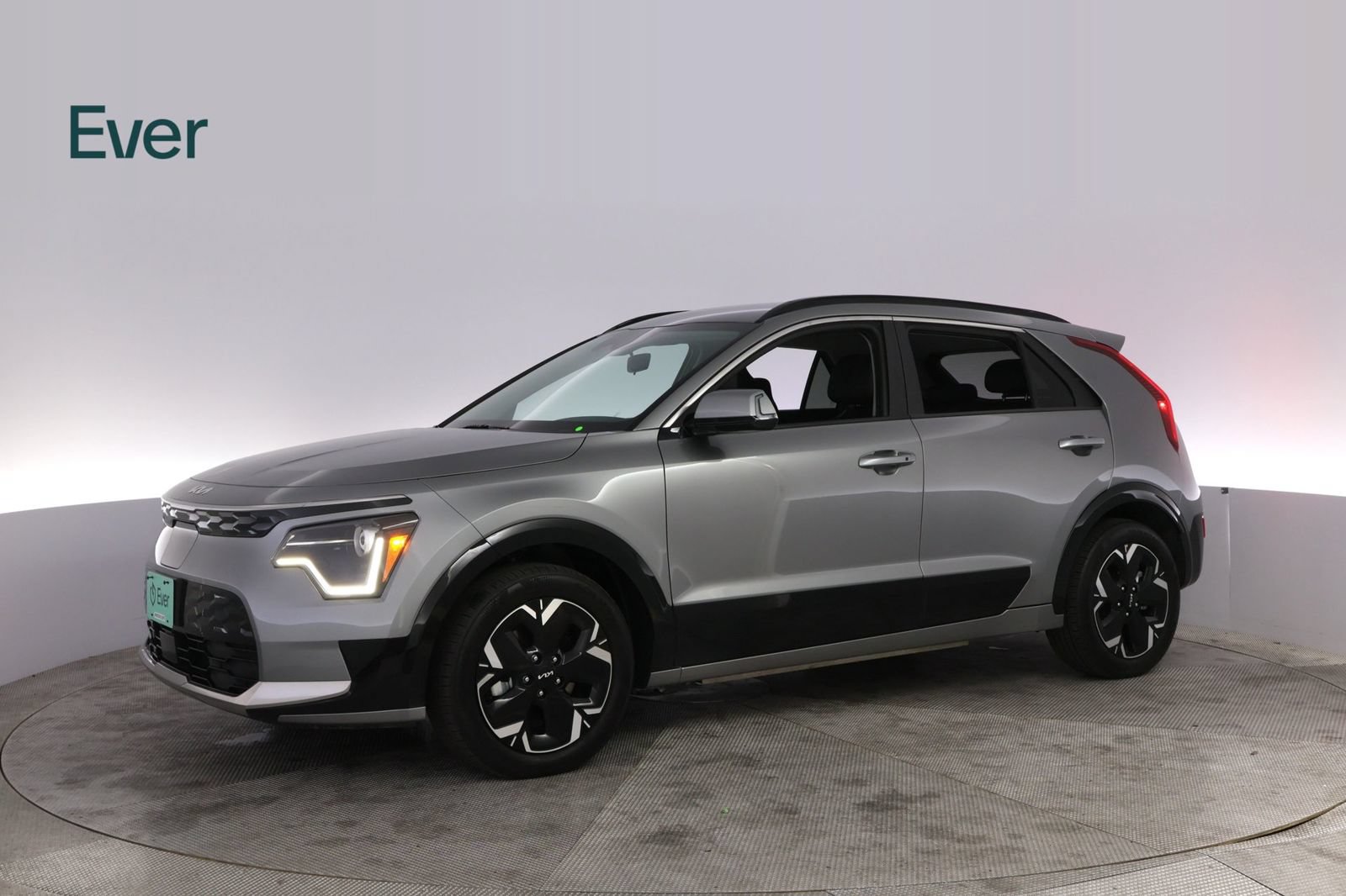 Used 2024 Kia Niro Wind w/ Wind Preserve Package FWD image 18