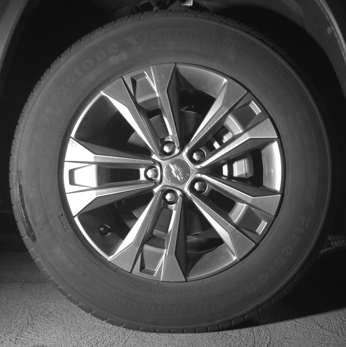Used 2025 Chevrolet Equinox LT FWD image 13