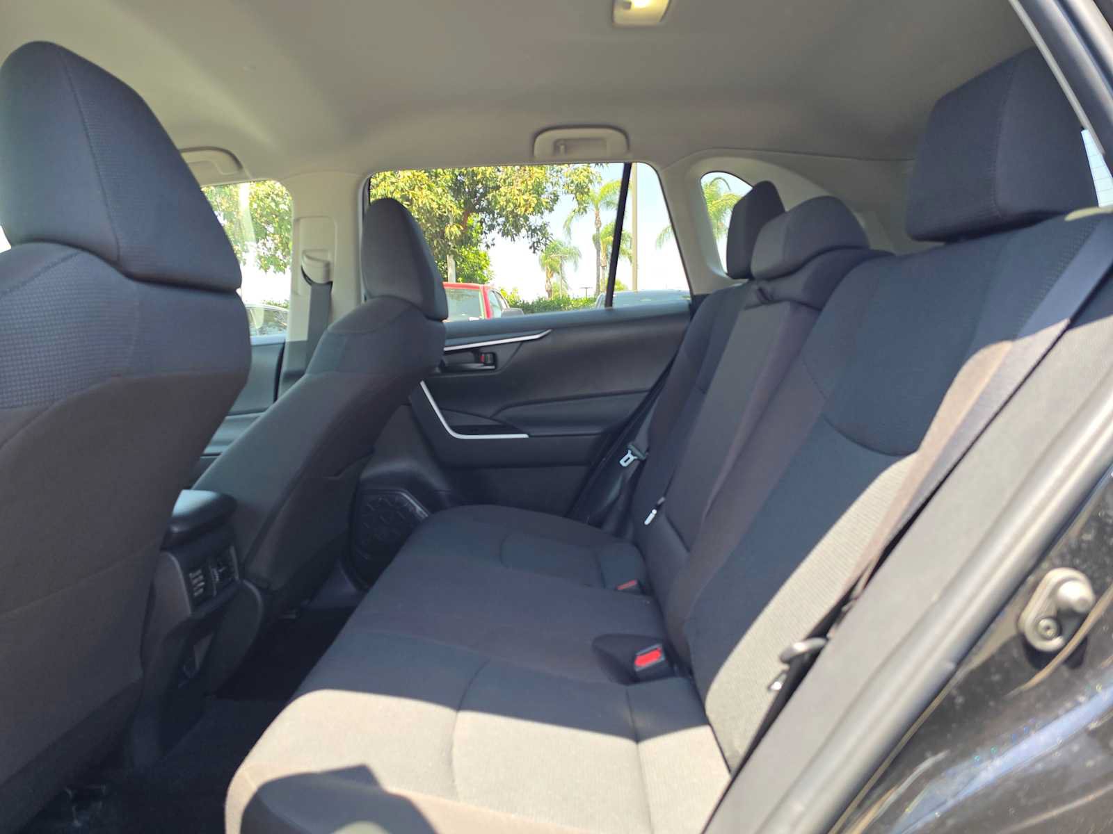 Used 2025 Toyota RAV4 LE FWD image 18