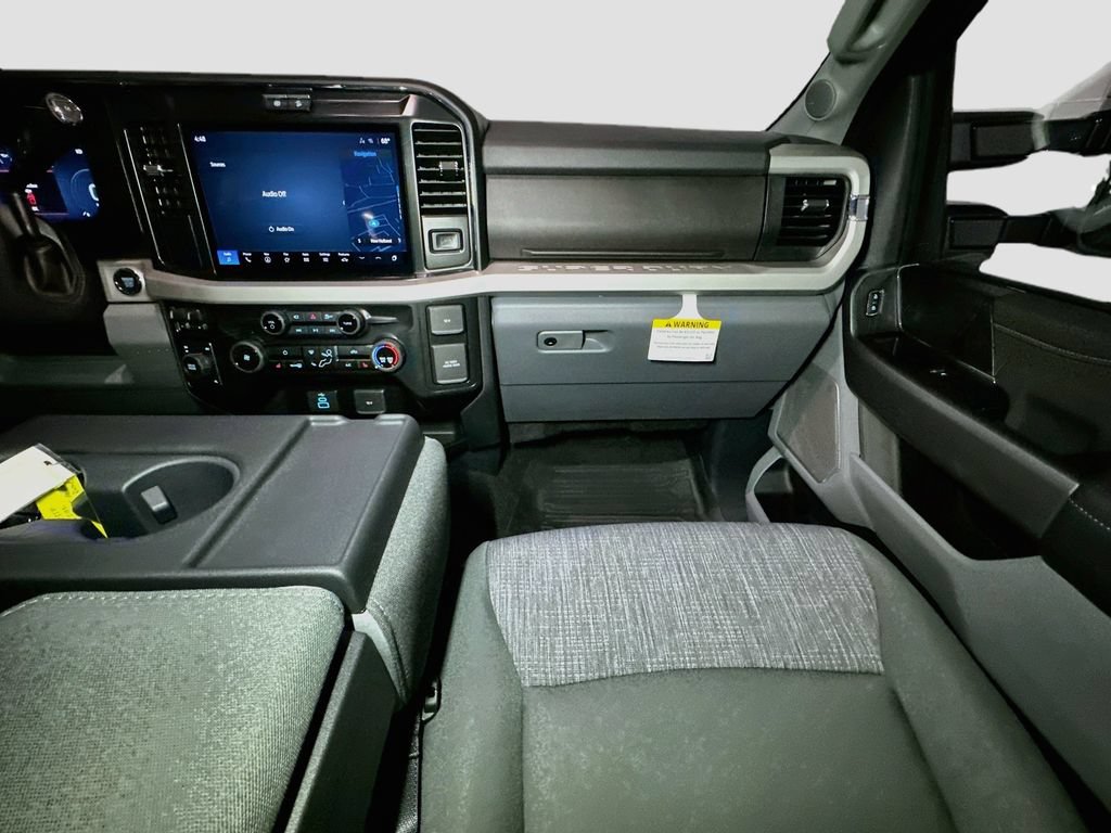 New 2026 Ford F350 XLT w/ XLT Premium Package AWD/4WD image 31