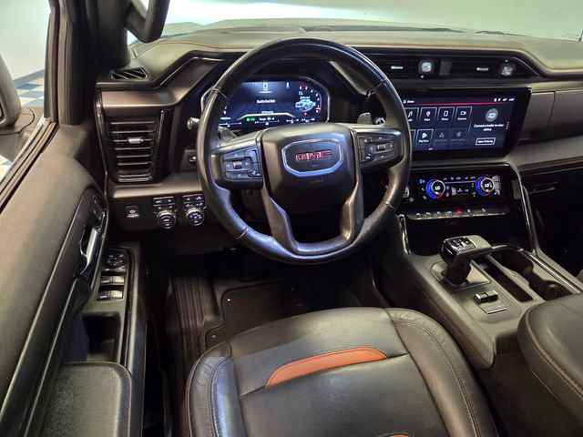 Used 2024 GMC Sierra 1500 AT4 w/ Technology Package AWD/4WD image 14