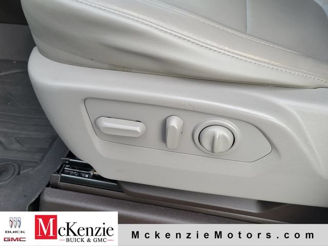 Used 2020 GMC Sierra 1500 SLT w/ SLT Premium Plus Package AWD/4WD image 7