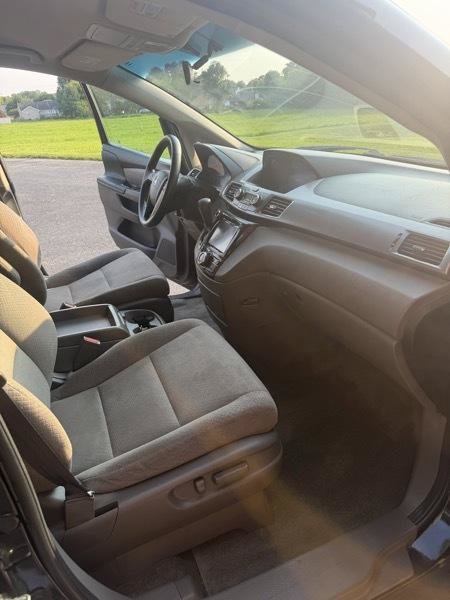 Used 2017 Honda Odyssey EX image 12