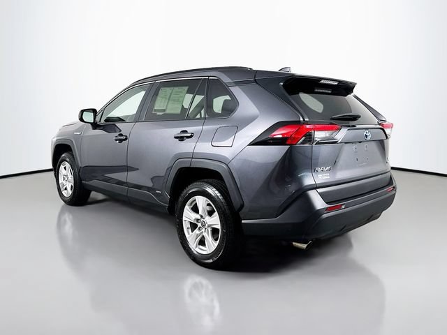 Used 2021 Toyota RAV4 LE AWD/4WD image 6