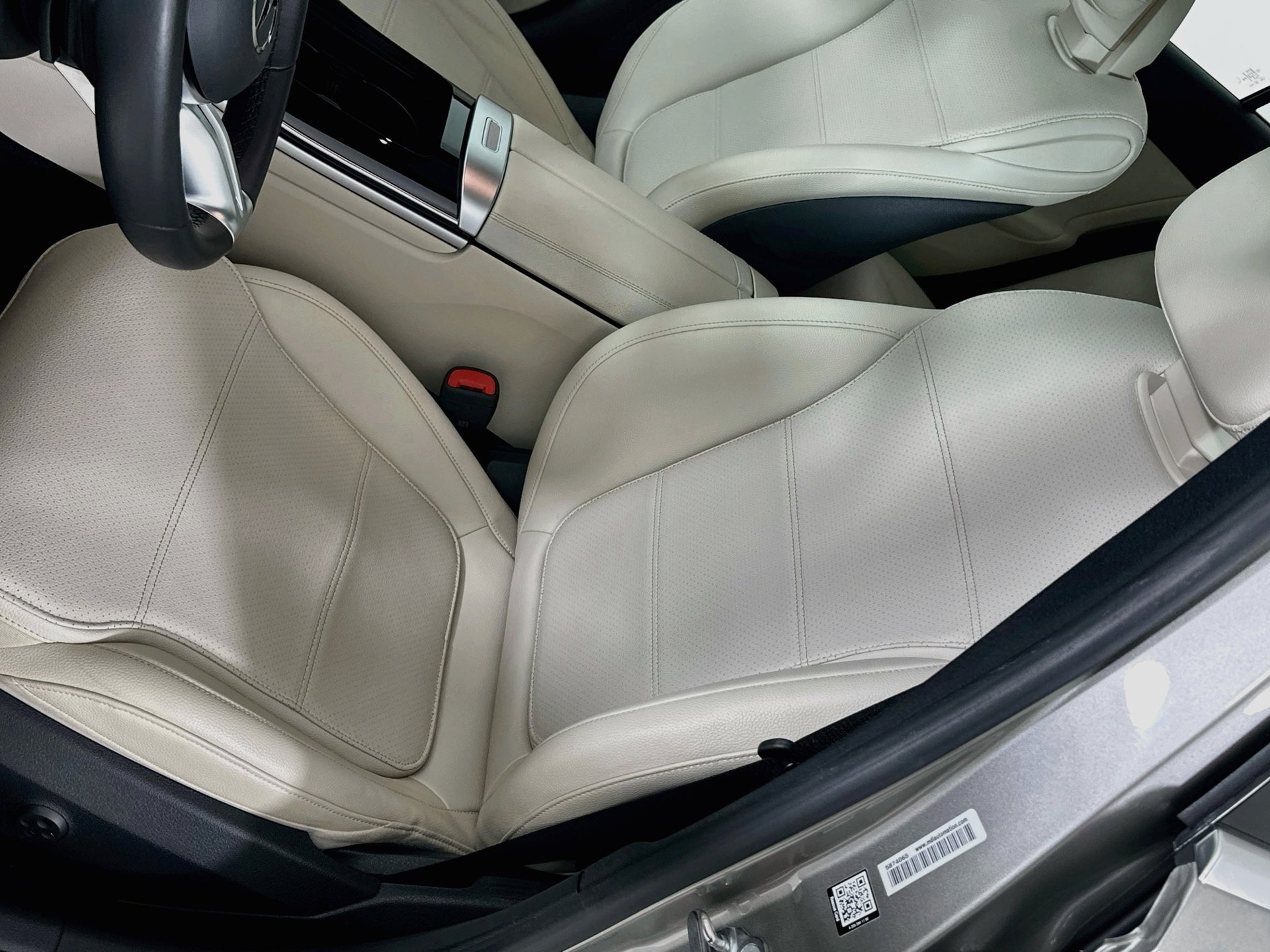Certified 2024 Mercedes-Benz C 300 Sedan image 21