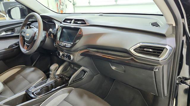 Used 2023 Chevrolet TrailBlazer LT w/ Convenience Package FWD image 23