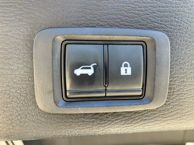 Used 2023 Mitsubishi Outlander SE AWD/4WD image 26