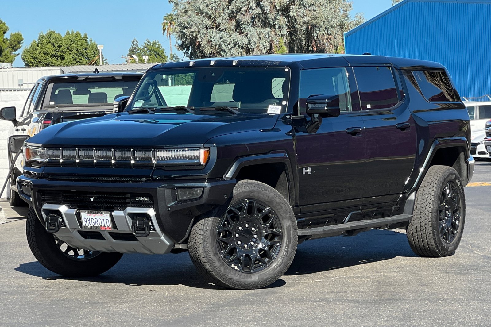 Used 2025 GMC Hummer EV 2X AWD/4WD image 9