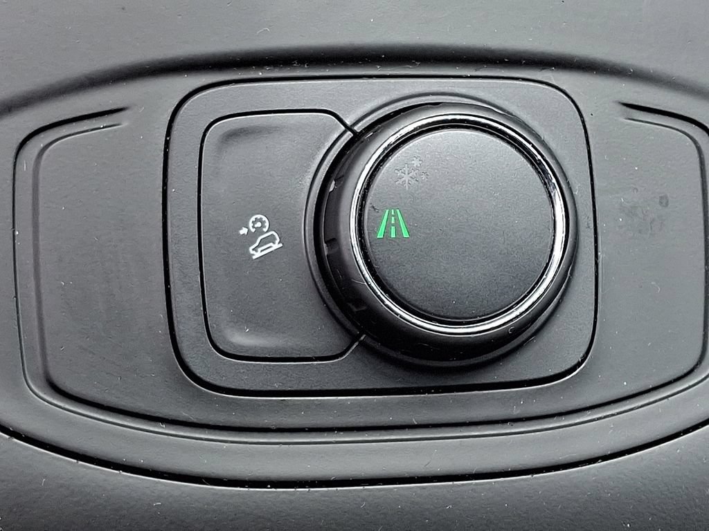 Certified 2019 GMC Terrain SLE FWD image 25