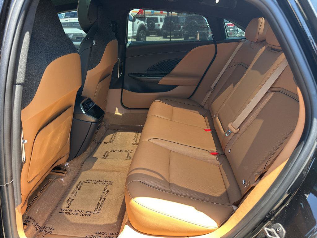 Used 2023 Lucid Air Touring AWD/4WD image 10
