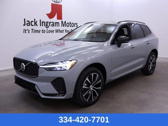 New 2025 Volvo XC60 B5 Plus w/ Protection Package Premier image 8