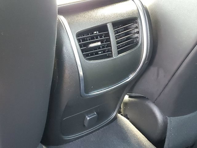 Used 2017 Buick LaCrosse Essence FWD image 29