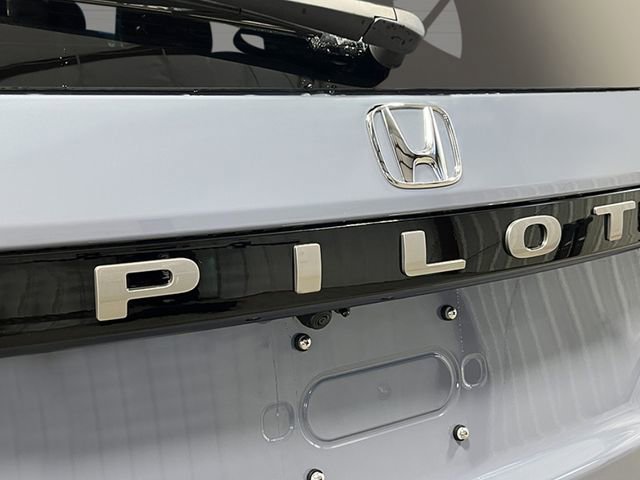 New 2026 Honda Pilot Elite image 7